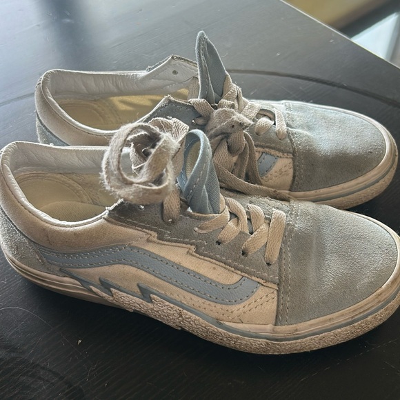 Kids Vans shoes, size 2.5. Old skool bolt. - Picture 2 of 8